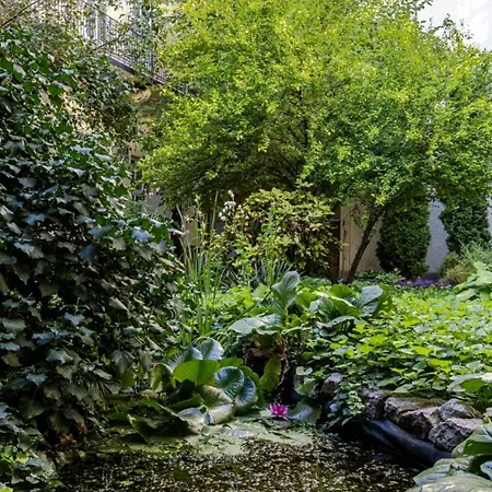 Oasis On The Broadway With Ac Апартаменты *